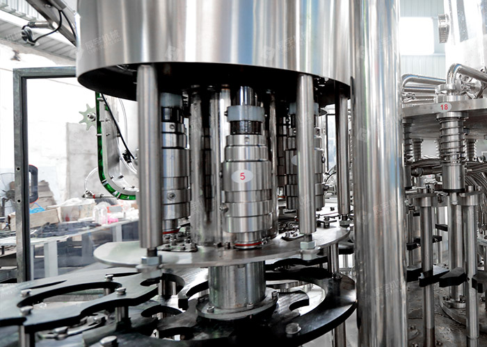 果汁灌裝設(shè)備 果汁灌裝設(shè)備