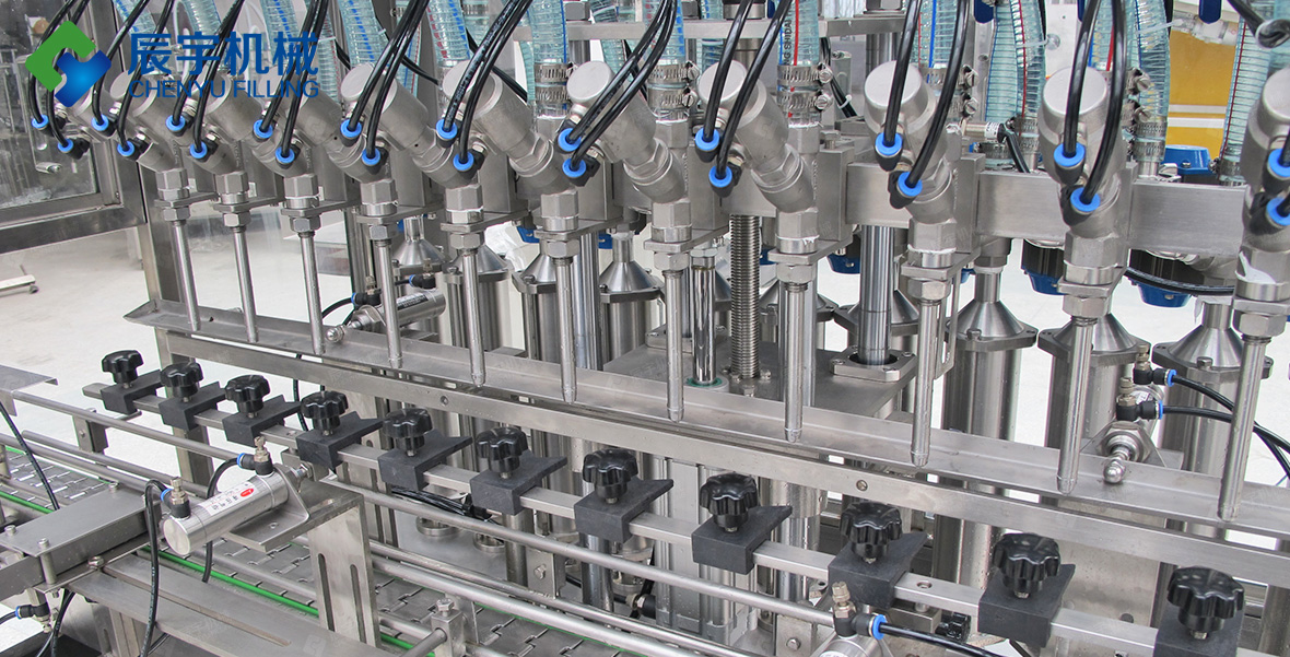 橄欖油灌裝機(jī) 橄欖油灌裝機(jī)